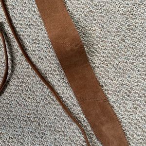 Suede belt